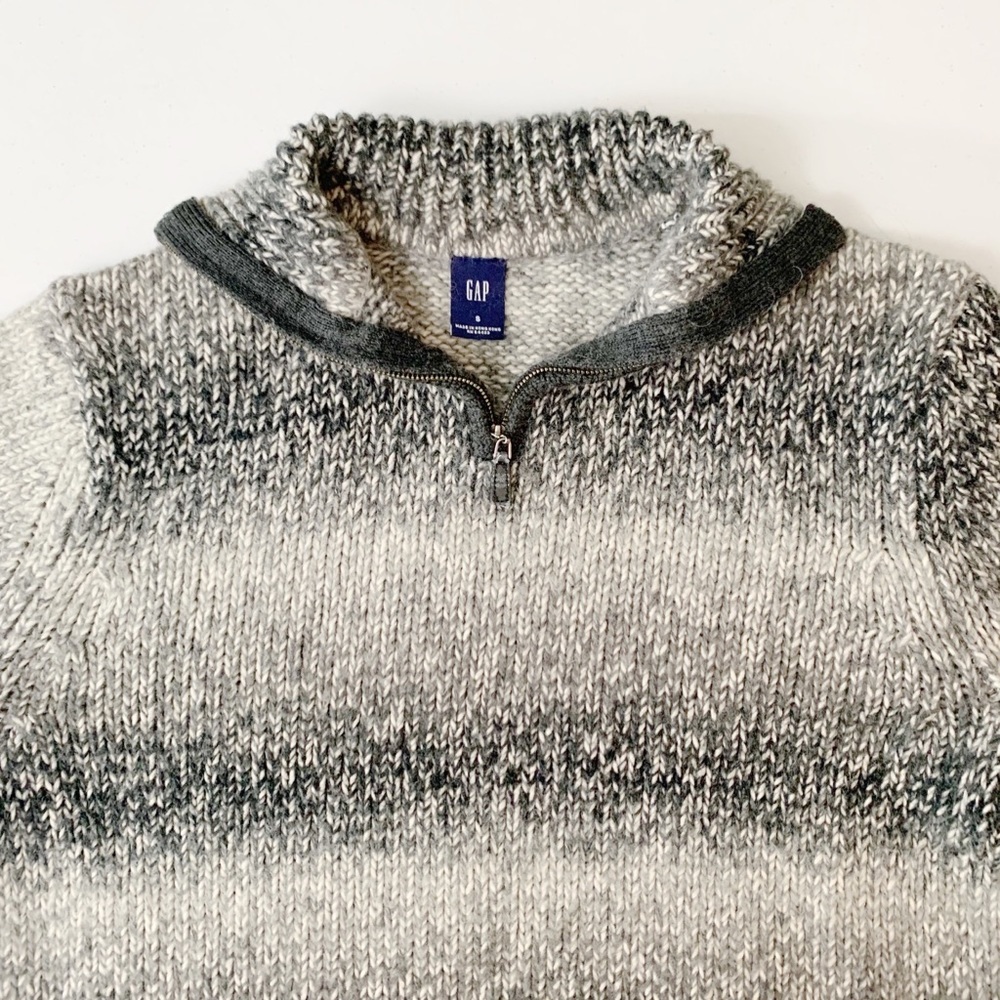 GAP Quarter Zip Mock Neck Sweater - Picture 3 of 13